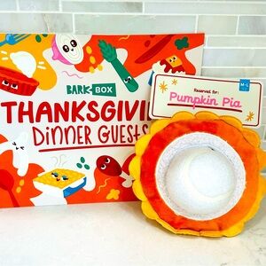 NEW Bark Box Dog Toy PUMPKIN PIA THANKSGIVING Pie Crinkle Squeaky Tennis Ball L